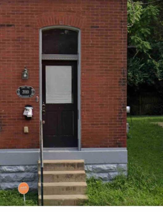 Old North Shanty Saint Louis Exterior photo
